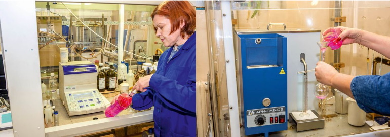 Какой антифриз (тосол) лучше заливать в автомобили LADA